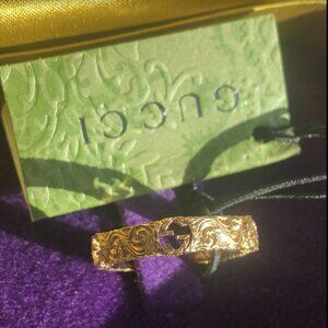 Authentic Yellow Gold Gucci Ring 18K Interlocking G Arabesque Size US 6